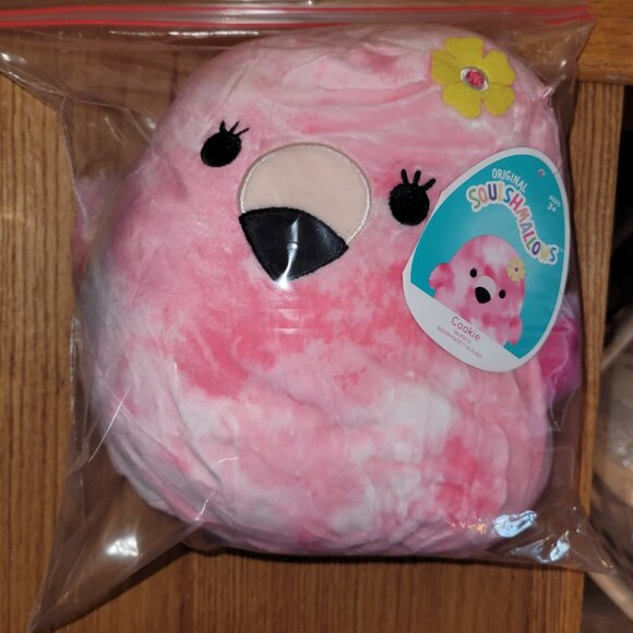 Squishmallows, Cookie the Flamingo - Picture 4 of 4